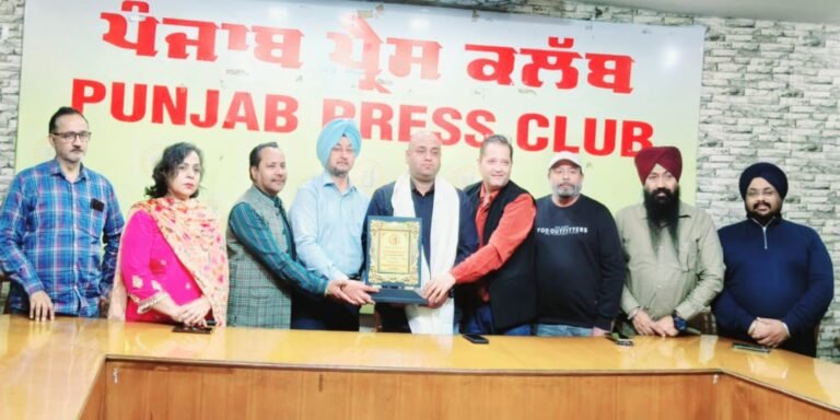 ਡੀ.ਆਈ.ਜੀ. ਨਵੀਨ ਸਿੰਗਲਾ ਵਲੋਂ ਪੰਜਾਬ ਪ੍ਰੈੱਸ ਕਲੱਬ ਜਲੰਧਰ ਦਾ ਵਿਸ਼ੇਸ਼ ਦੌਰਾ