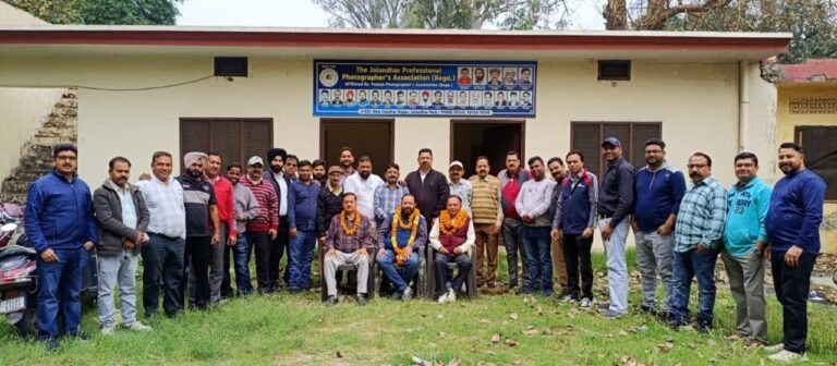 ਜਲੰਧਰ ਪ੍ਰੋਫੈਸ਼ਨਲ ਫੋਟੋਗ੍ਰਾਫਰਜ਼ ਐਸੋਸੀਏਸ਼ਨ (ਰਜਿ:) ਦੇ  ਪ੍ਰਧਾਨ ਬਣੇ ਰਾਜੇਸ਼ ਥਾਪਾ ।