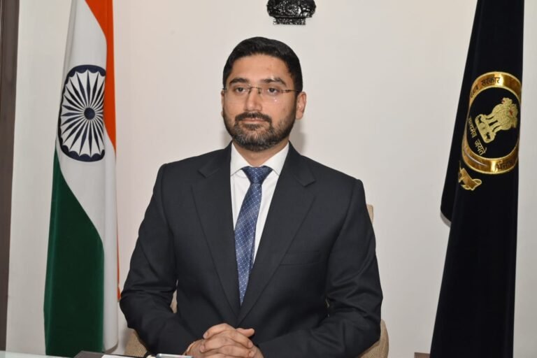 2018 ਬੈਚ ਦੇ ਆਈ.ਏ.ਐਸ. ਅਧਿਕਾਰੀ ਵਰਜੀਤ ਵਾਲੀਆ ਨੇ ਜਲੰਧਰ ਦੇ ਨਵੇਂ ਡਿਪਟੀ ਕਮਿਸ਼ਨਰ ਵਜੋਂ ਸੰਭਾਲਿਆ ਅਹੁਦਾ